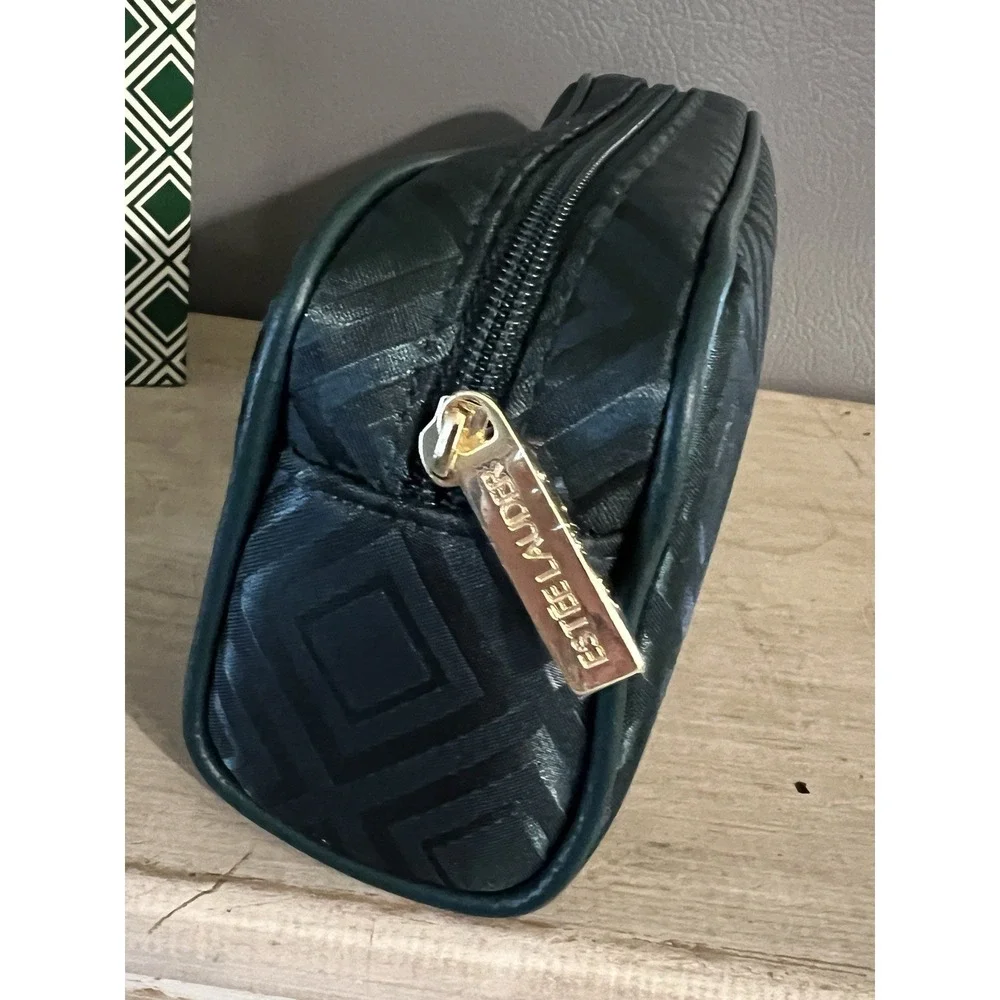 Estée Lauder 6 Piece Gift Set With Hunter Green Make Up Bag NEW!